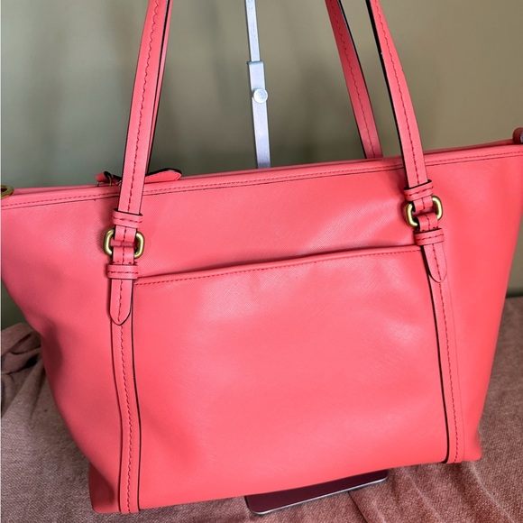 Coach Peyton Leather Jordan Double Zip Carryall tote/crossbody - Picture 4 of 16